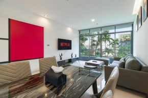 Spacious and equipped apartment near city center